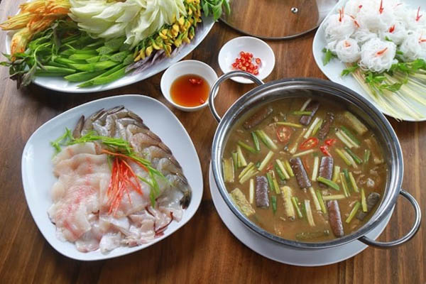 Đậm đà lẩu mắm miền Tây